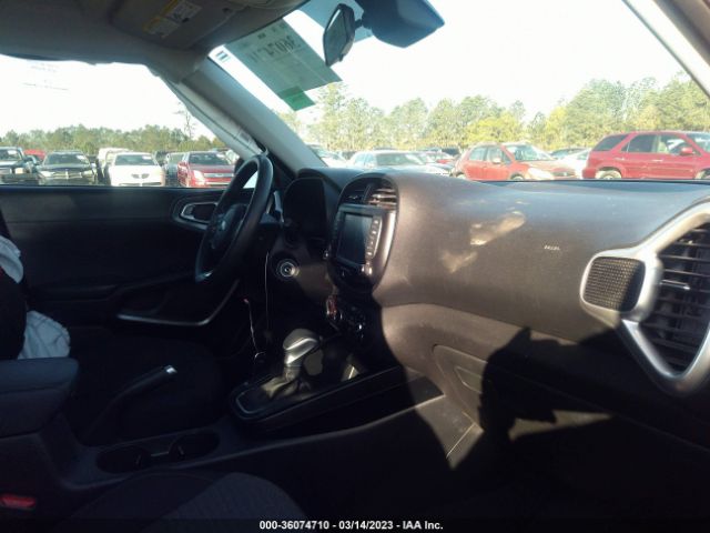 KNDJ23AU6L7123976 KIA SOUL S