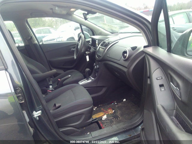 Chevrolet TRAX LS 2016 3GNCJKSB0GL140011 Image 5