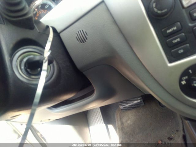 KL5JD52Z64K043131 Suzuki Forenza