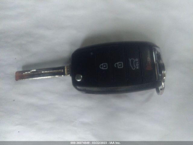 KNDPBCAC0F7740392 KIA Sportage Lx