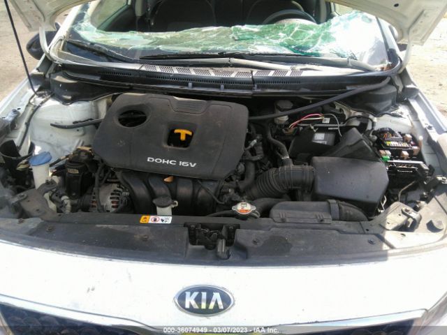 3KPFK4A71JE252811 KIA FORTE LX
