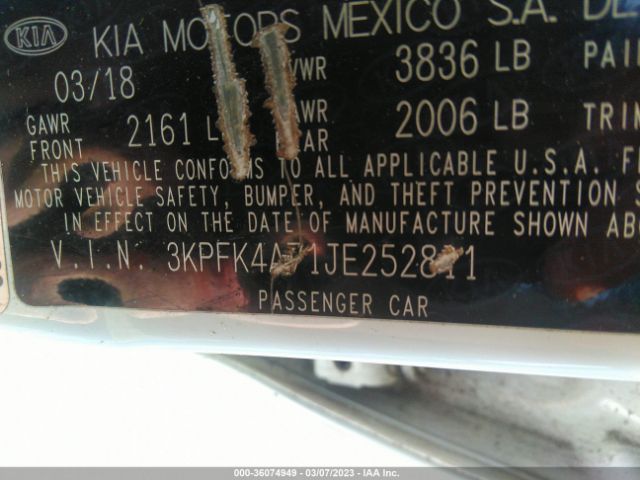 3KPFK4A71JE252811 KIA FORTE LX