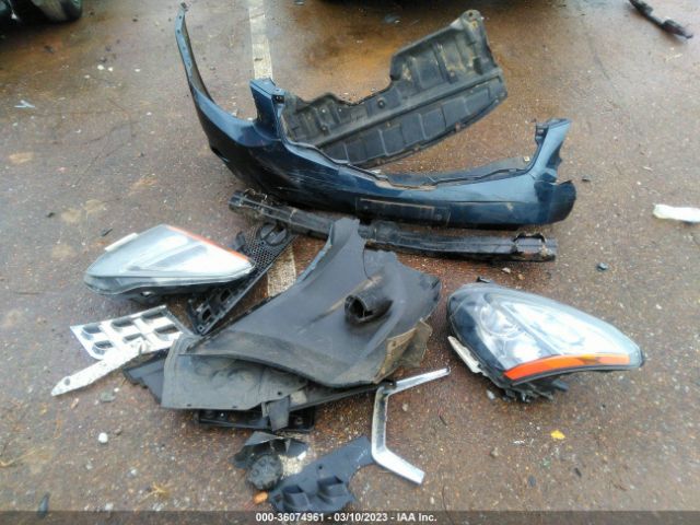 JN8AS5MT9FW666042 Nissan Rogue Select S