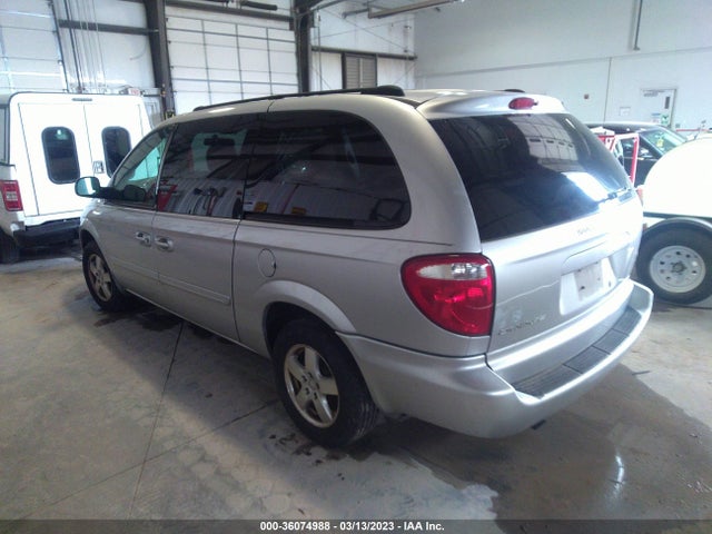 Dodge Grand Caravan Sxt 2005 2D4GP44L25R401104 Image 4