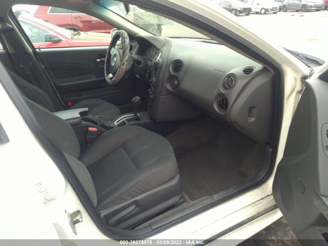 2004 PONTIAC GRAND PRIX GT1 VIN: 2G2WP522941349349