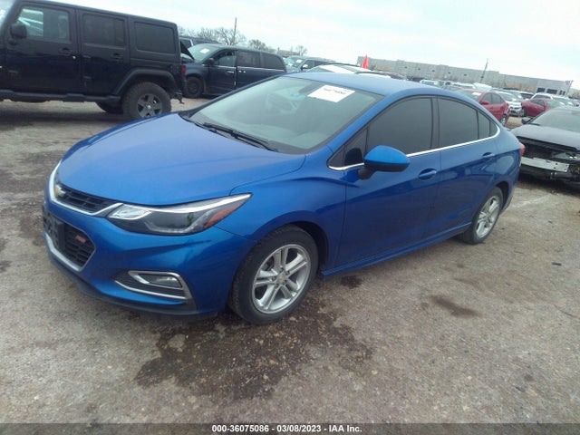 Chevrolet CRUZE LT 2018 1G1BE5SM2J7184236 Image 2