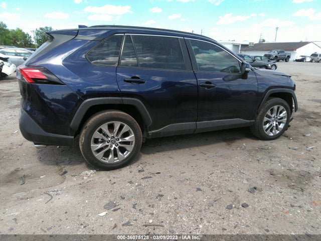 2021 Toyota RAV4, VIN: 2T3C1RFV3MW153216