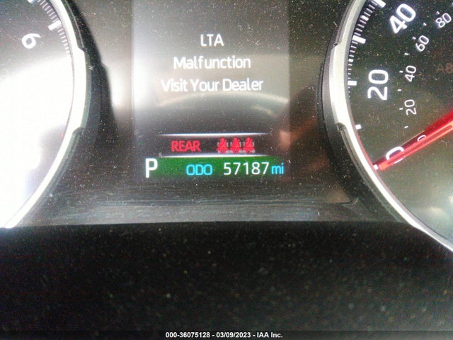 2021 Toyota RAV4, VIN: 2T3C1RFV3MW153216