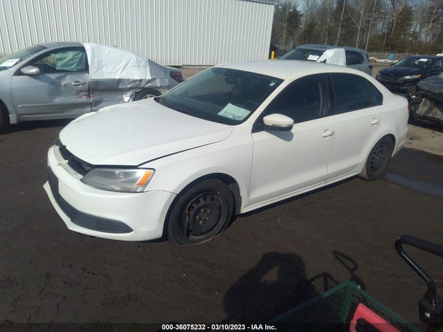 3VWD17AJ1EM211806 Volkswagen Jetta Sedan Se