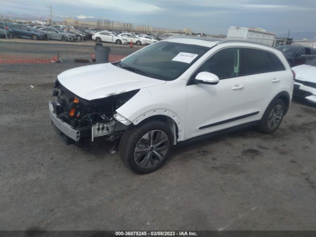 KNDCE3LG5N5148843 KIA Niro Ev Ex Premium
