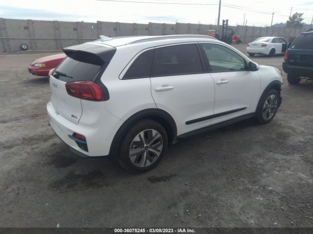 KNDCE3LG5N5148843 KIA Niro Ev Ex Premium