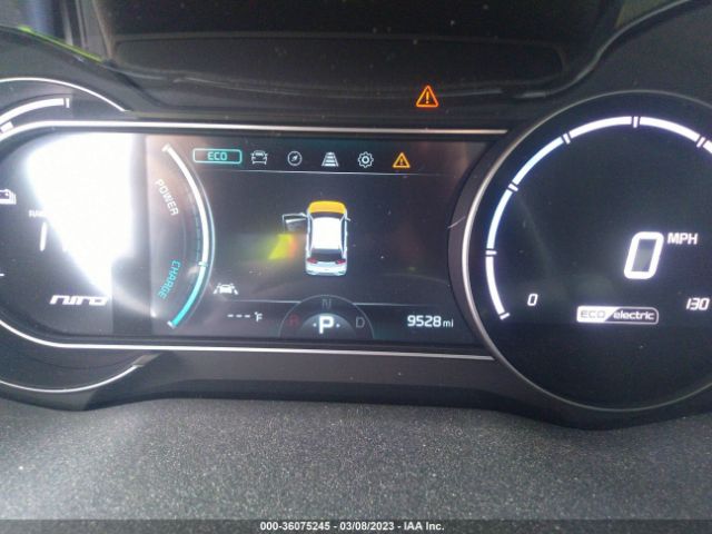 KNDCE3LG5N5148843 KIA Niro Ev Ex Premium