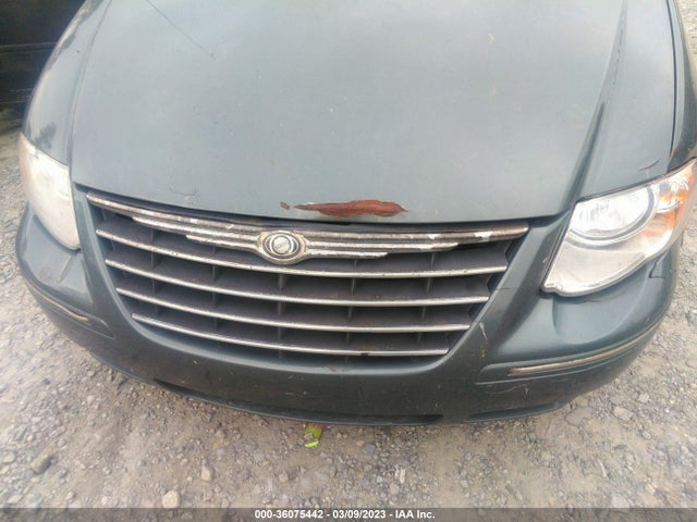2005 CHRYSLER TOWN & COUNTRY LIMITED VIN: 2C4GP64L05R316982