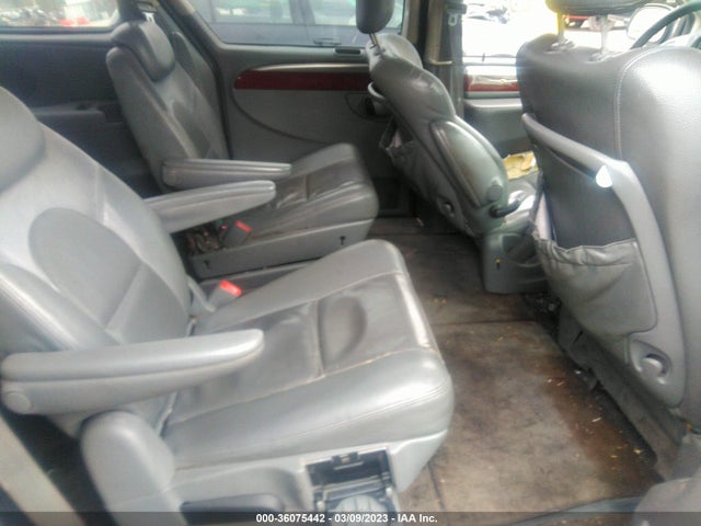 2005 CHRYSLER TOWN & COUNTRY LIMITED VIN: 2C4GP64L05R316982