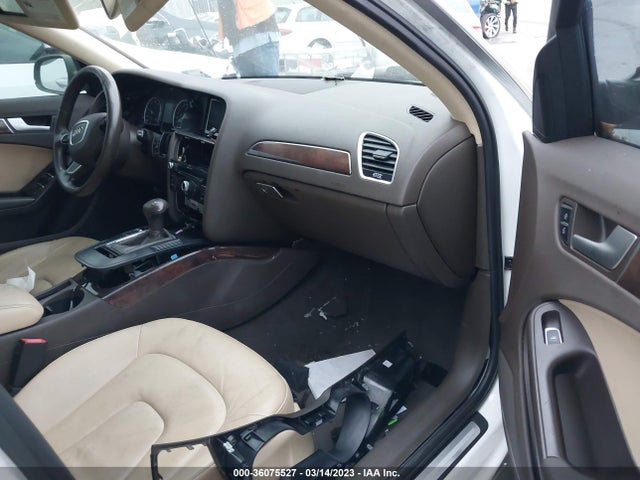 WAUAFAFL4EN043855 Audi A4 PREMIUM