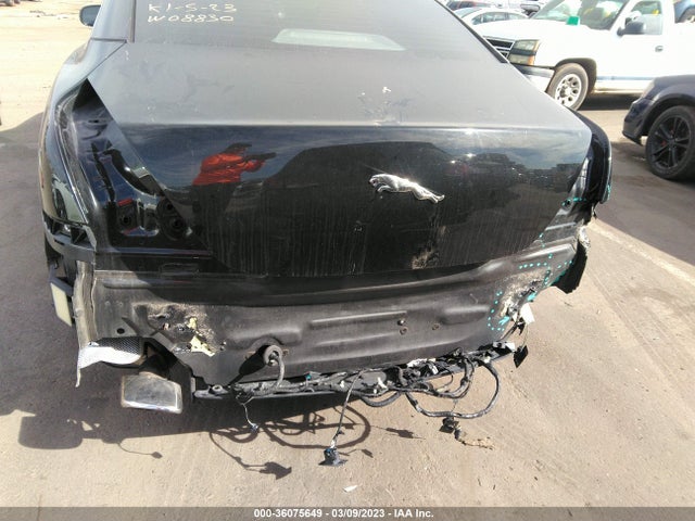 2017 Jaguar XJ, VIN: SAJWJ2GD8H8W08830