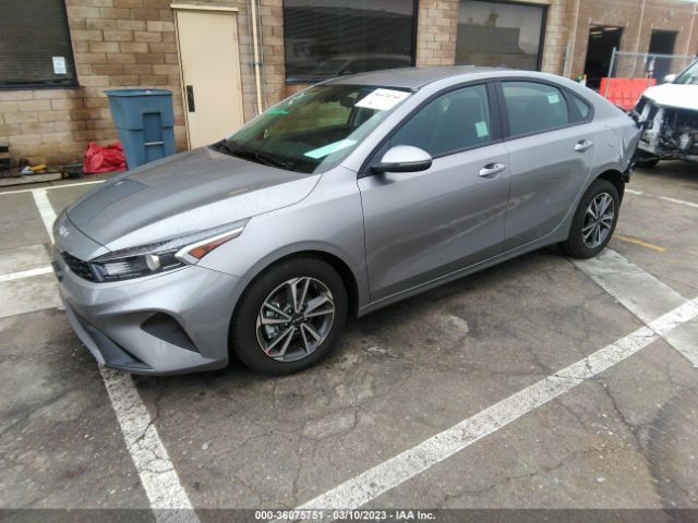 3KPF24AD5PE572907 KIA Forte Lxs