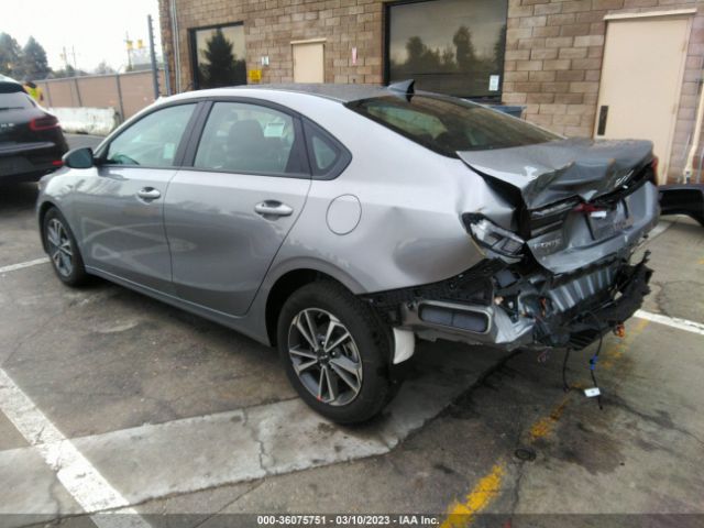3KPF24AD5PE572907 KIA Forte Lxs