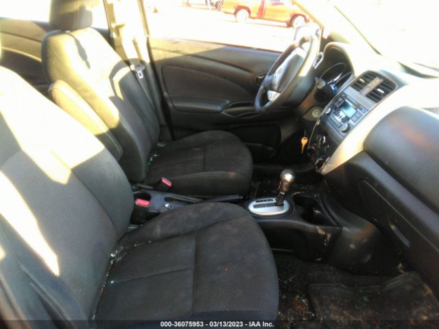 3N1CN7AP1GL825192 Nissan VERSA SV