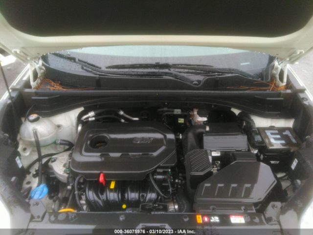 KNDPMCAC8M7864269 KIA Sportage Lx