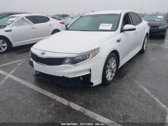 KIA Optima Lx 2018 5XXGT4L35JG266763 Image 2