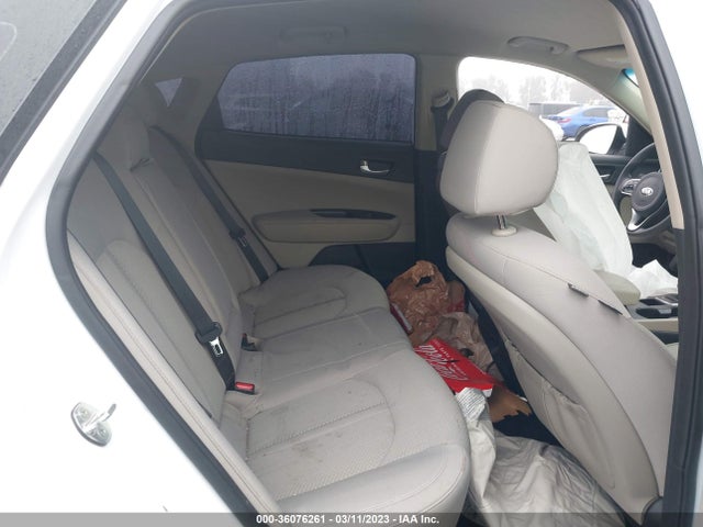 KIA Optima Lx 2018 5XXGT4L35JG266763 Image 9