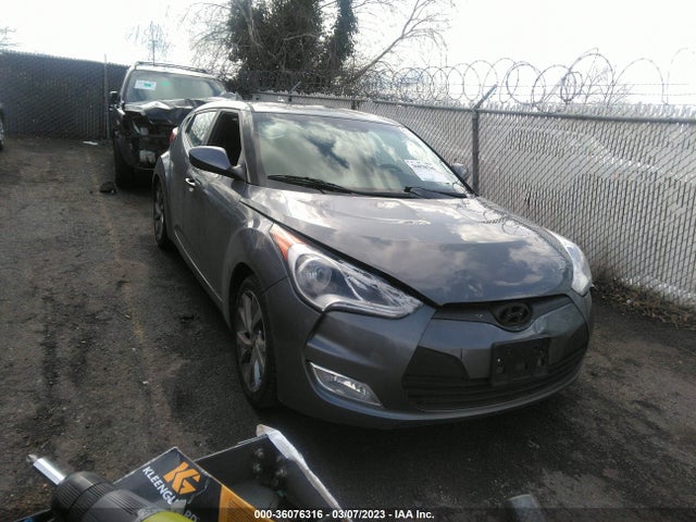 2017 KMHTC6AD3HU311723 main image