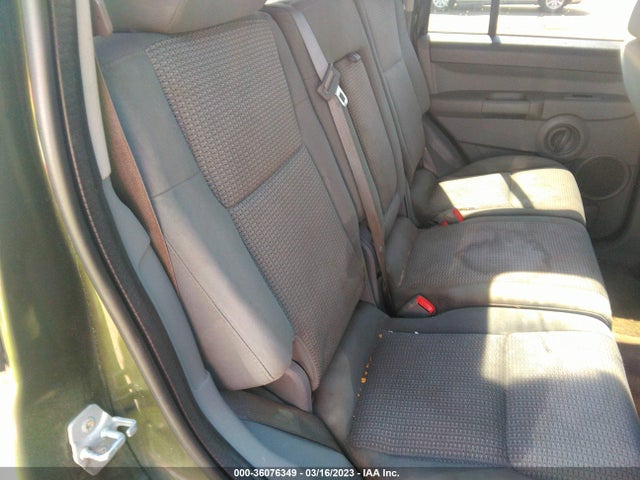 2007 JEEP COMMANDER SPORT VIN: 1J8HH48P77C700040