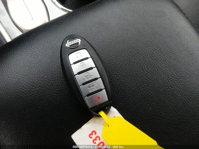 5N1DR2MN9KC617967 Nissan Pathfinder Sl