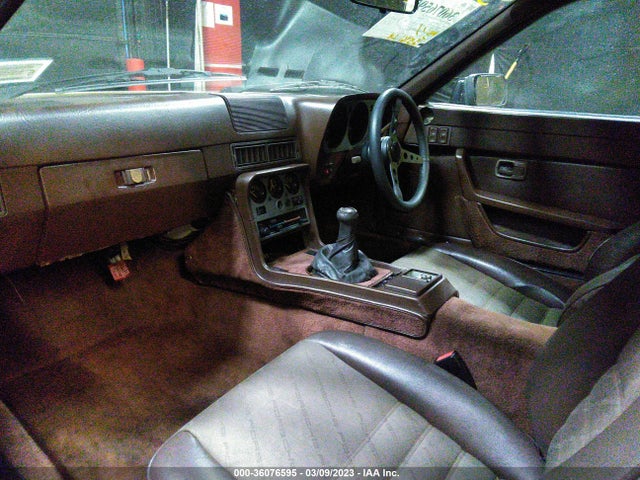 1984 PORSCHE 944 VIN: WP0ZZZ94ZEN409354