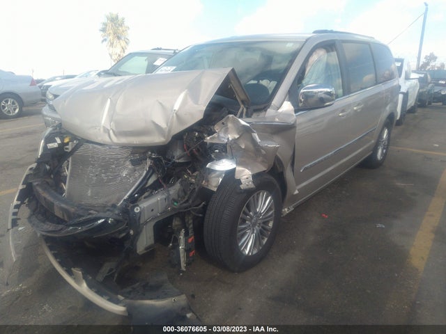 2C4RC1CG1FR620982 Chrysler Town & Country Touring-l