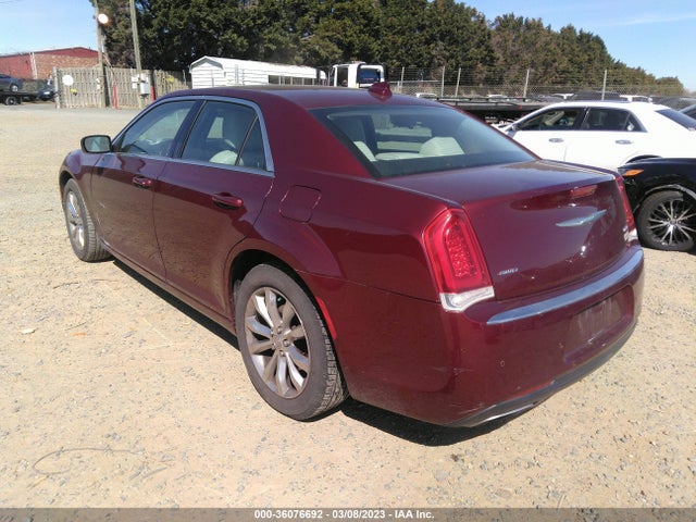 2C3CCARG6HH512450 Chrysler 300 Limited
