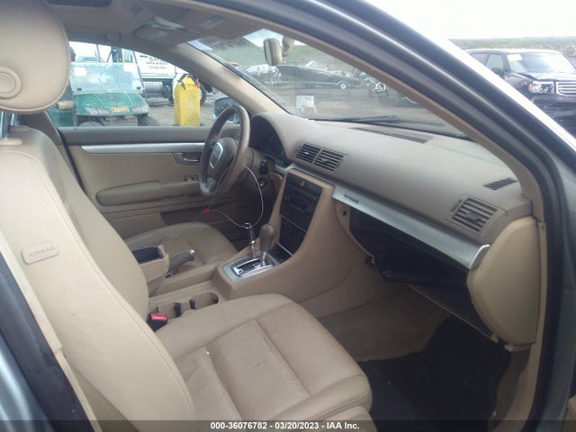WAUKF78E85A536810 Audi A4 2.0T