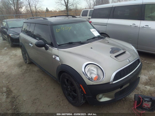 2010 MINI COOPER CLUBMAN WMWMM3C50ATZ32629 Photo 0