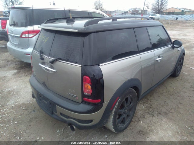2010 MINI COOPER CLUBMAN WMWMM3C50ATZ32629 Photo 3