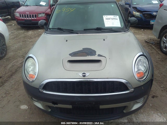 2010 MINI COOPER CLUBMAN WMWMM3C50ATZ32629 Photo 5