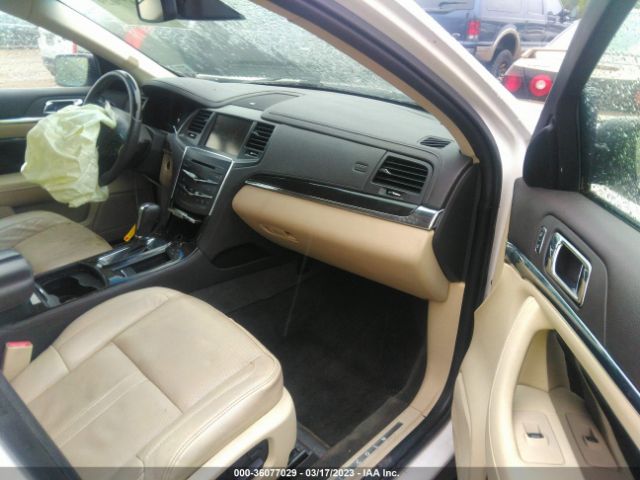 1LNHL9DK3FG600579 Lincoln MKS