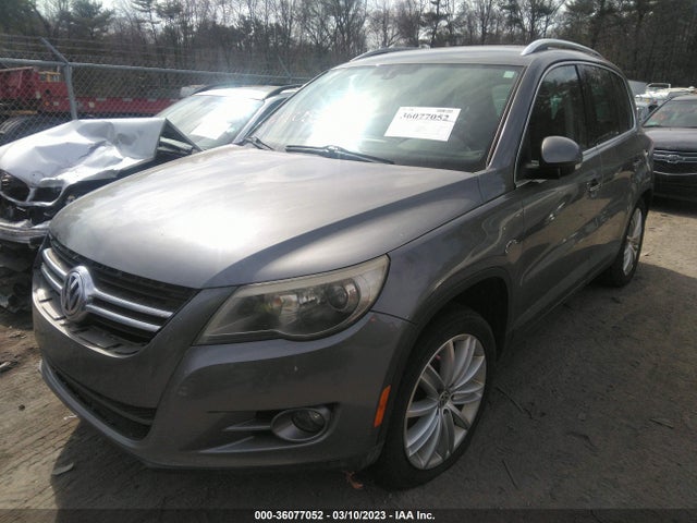 WVGBV75N29W528359 Volkswagen Tiguan Sel