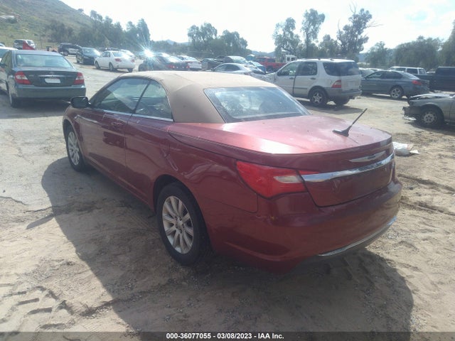 1C3BCBEB0EN157998 Chrysler 200 Touring