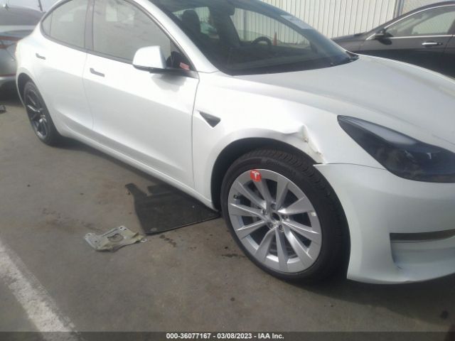 5YJ3E1EA6PF478585 Tesla MODEL 3