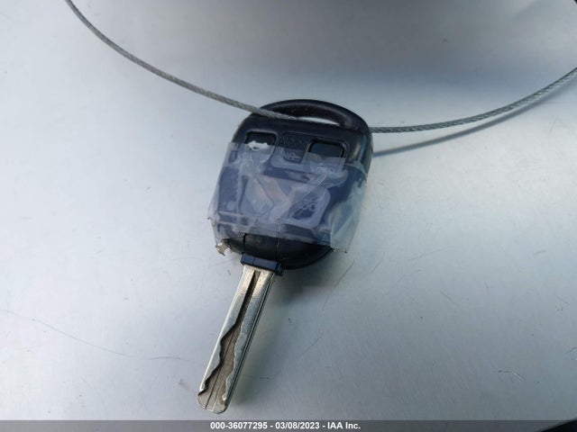 Lexus ES 300 2002 JTHBF30G720041975 Image 3