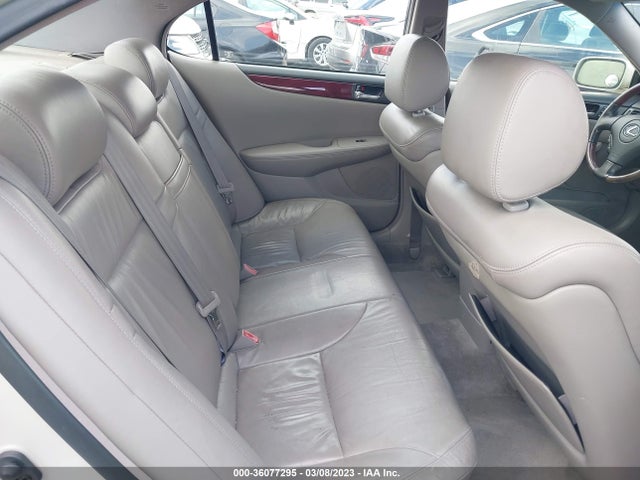 Lexus ES 300 2002 JTHBF30G720041975 Image 9