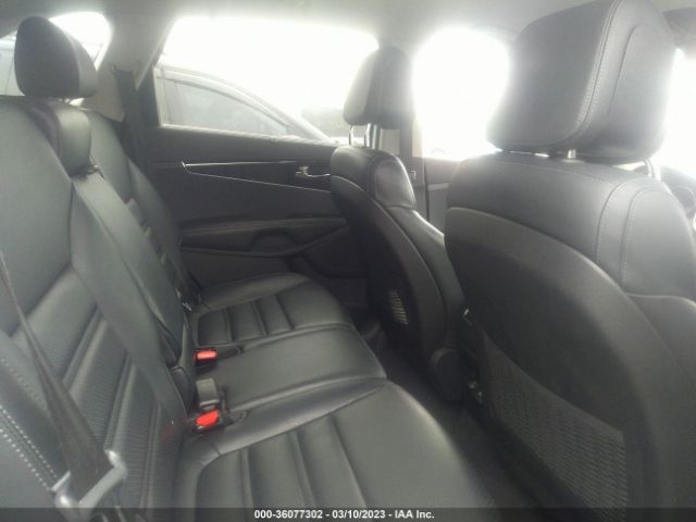5XYPHDA18GG023469 KIA SORENTO EX