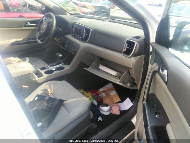 KNDPMCAC3H7202587 KIA Sportage Lx