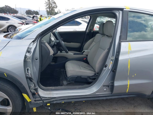 Honda HR-V LX 2019 3CZRU5H38KG714412 Image 8