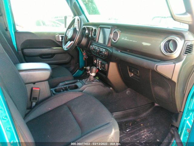 1C4HJXENXLW109516 Jeep Wrangler Unlimited Sahara
