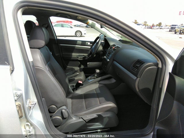 3VWEF71K37M080055 Volkswagen Jetta Sedan Wolfsburg Edition