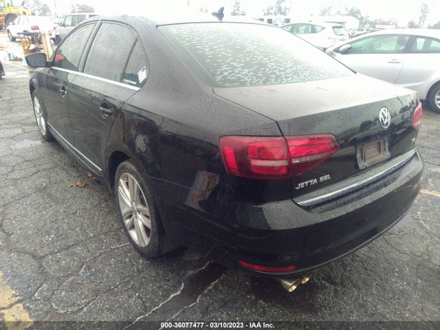 3VWL17AJ5HM299436 Volkswagen Jetta 1.8t Sel