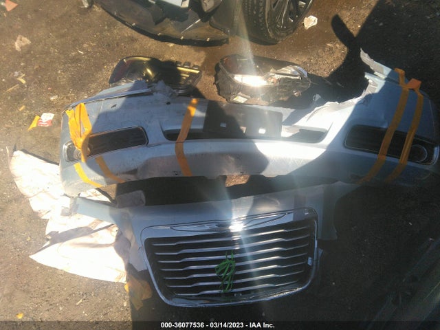2013 CHRYSLER 300 300C VIN: 2C3CCAEG2DH632147