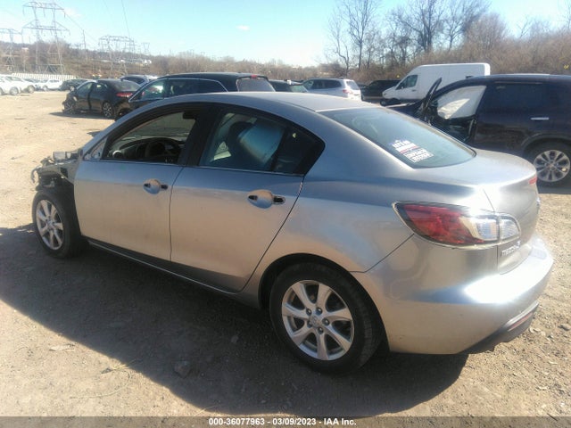 2011 MAZDA MAZDA3 I TOURING VIN: JM1BL1VG5B1397777